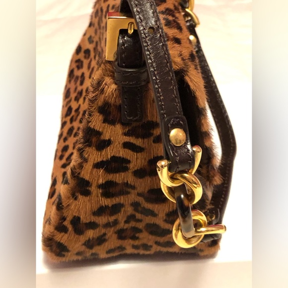 Authentic Fendi mini Mamma baguette leather cheetah bag. - Picture 3 of 10